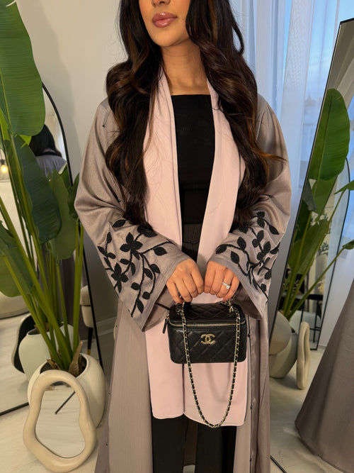 Azmara Abaya